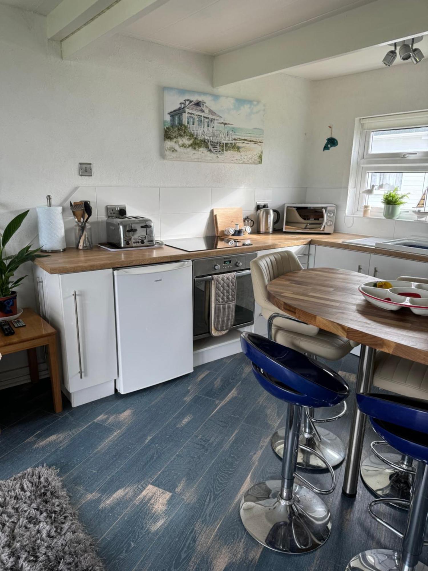 Cosy Beach Chalet Scratby Екстер'єр фото